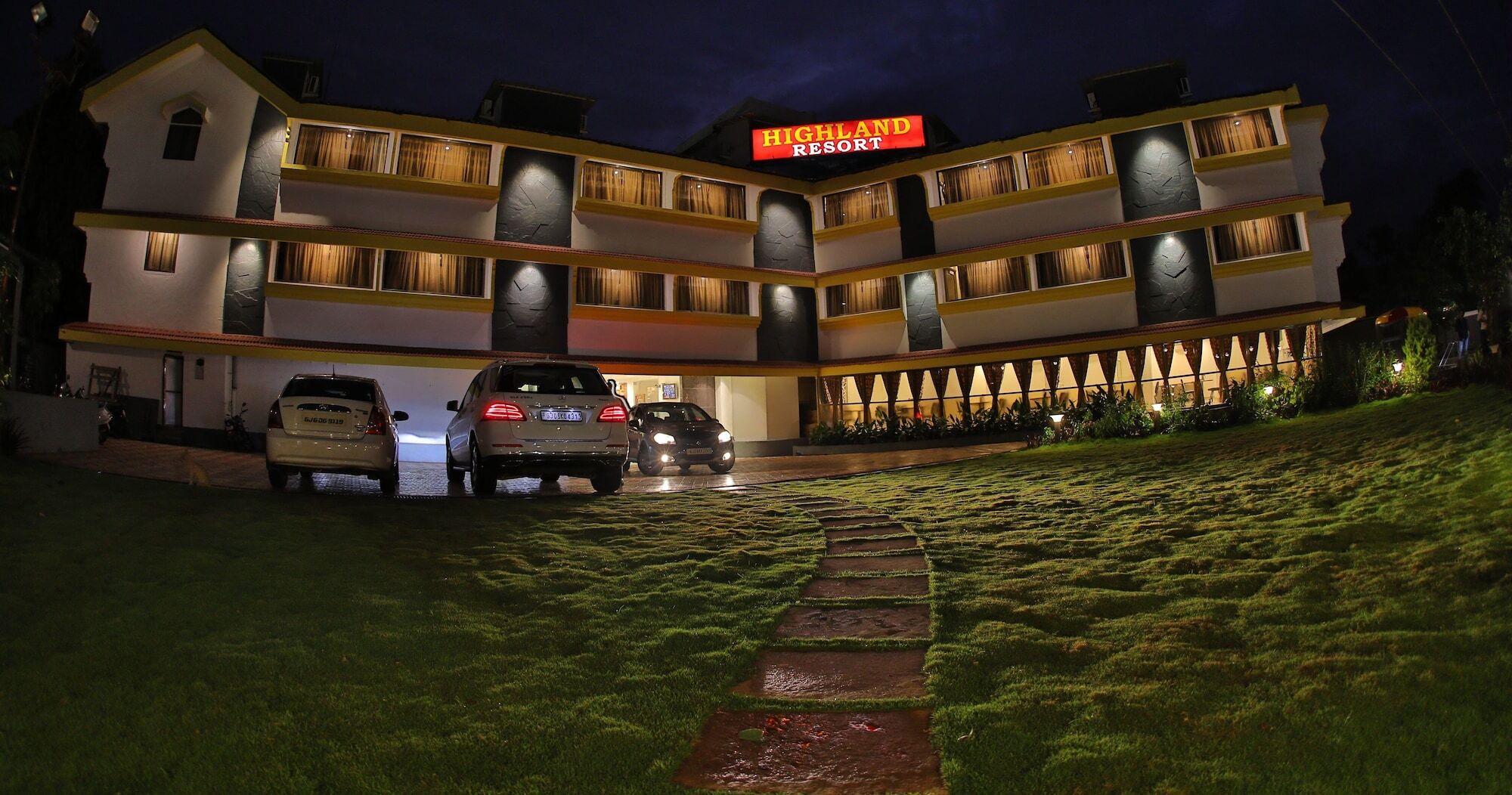 Highland Resort Lonavala Buitenkant foto